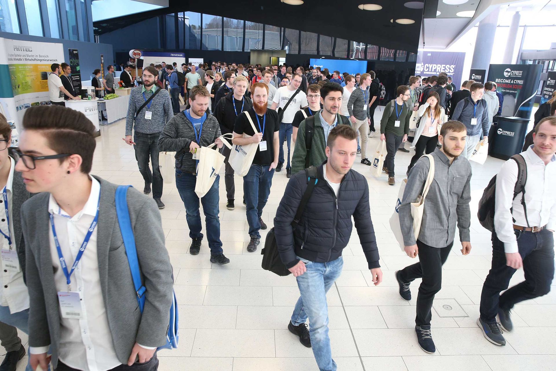 Branchennachwuchs trifft sich auf der embedded world 2020