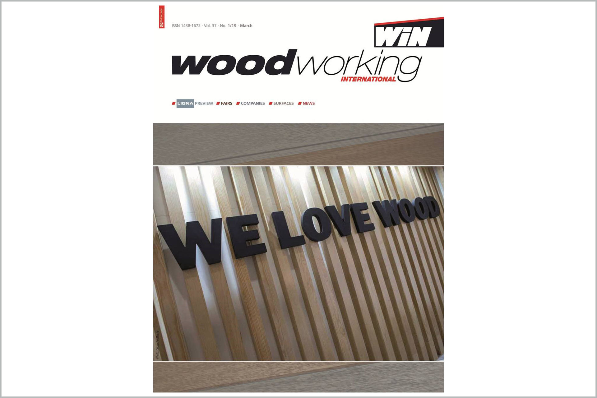 Schriftzug „WE LOVE WOOD“