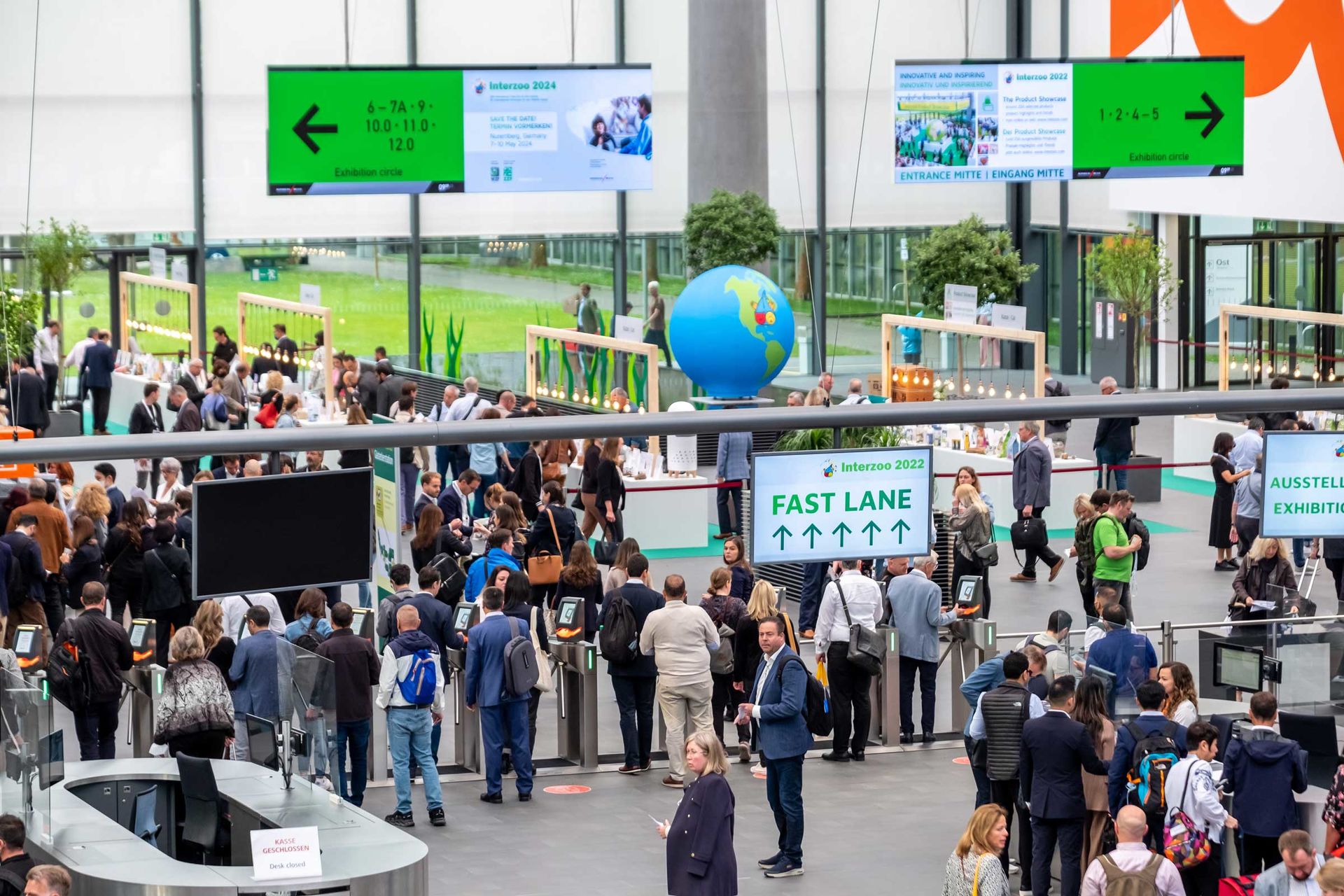 A total of around 28,000 trade visitors from 129 countries came to see for themselves the latest articles and services for pets.