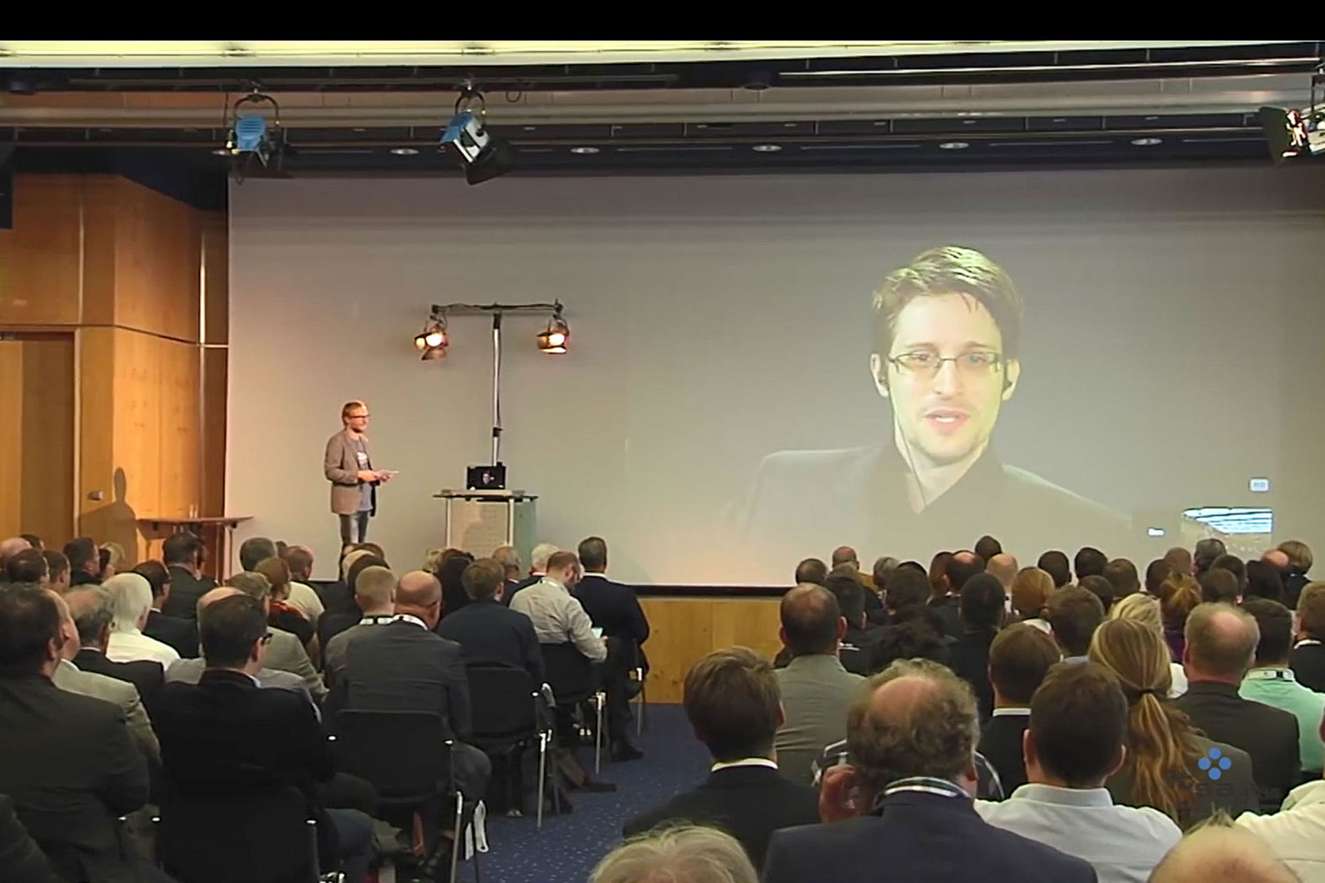 it-sa 2015: Edward Snowden sprach auf Europas größter IT-Sicherheitsfachmesse