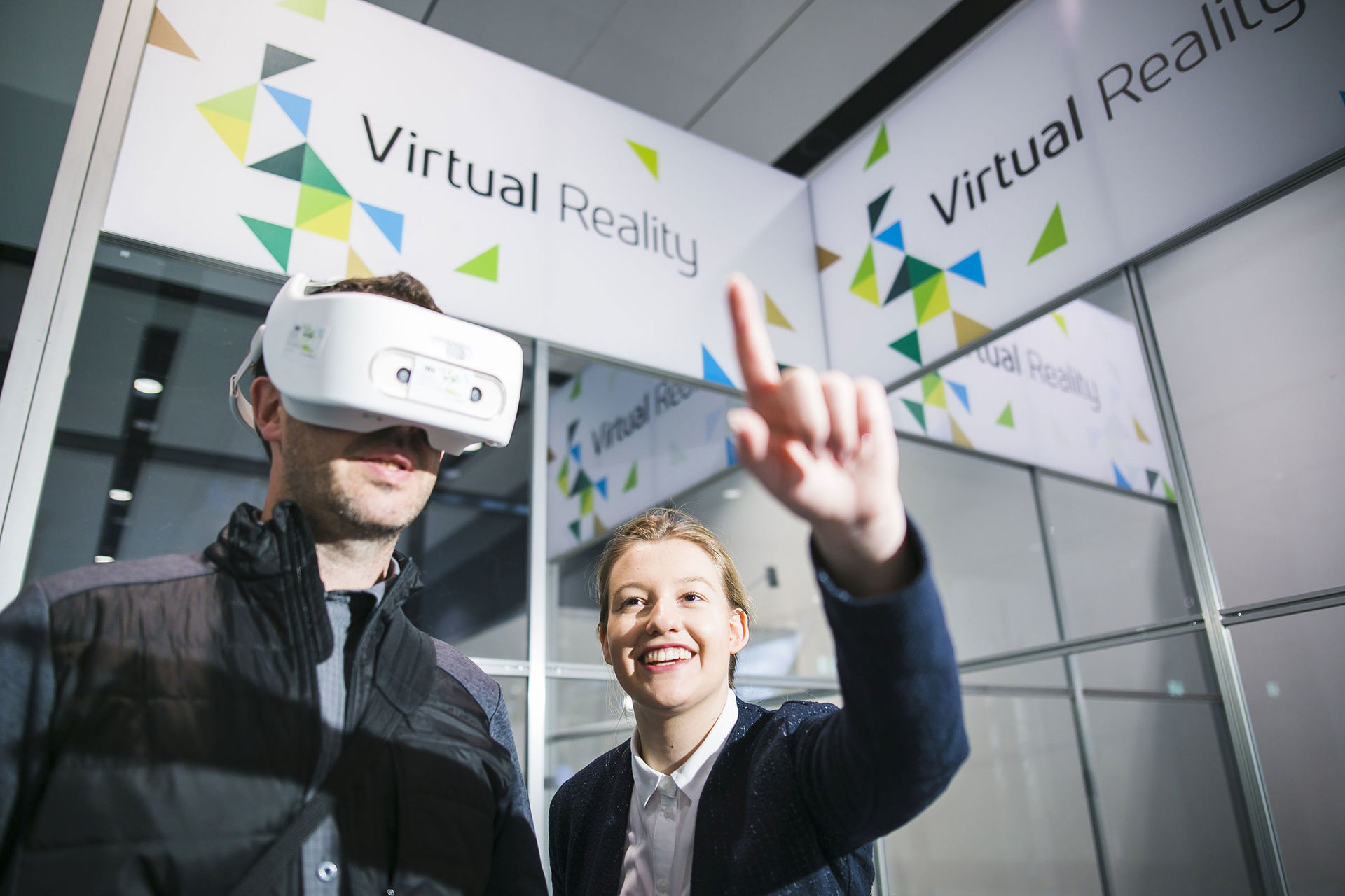Auf der IWA OutdoorClassics 2020 können Besucher digitale Anwendungslösungen am Point-of-Sale live ausprobieren.