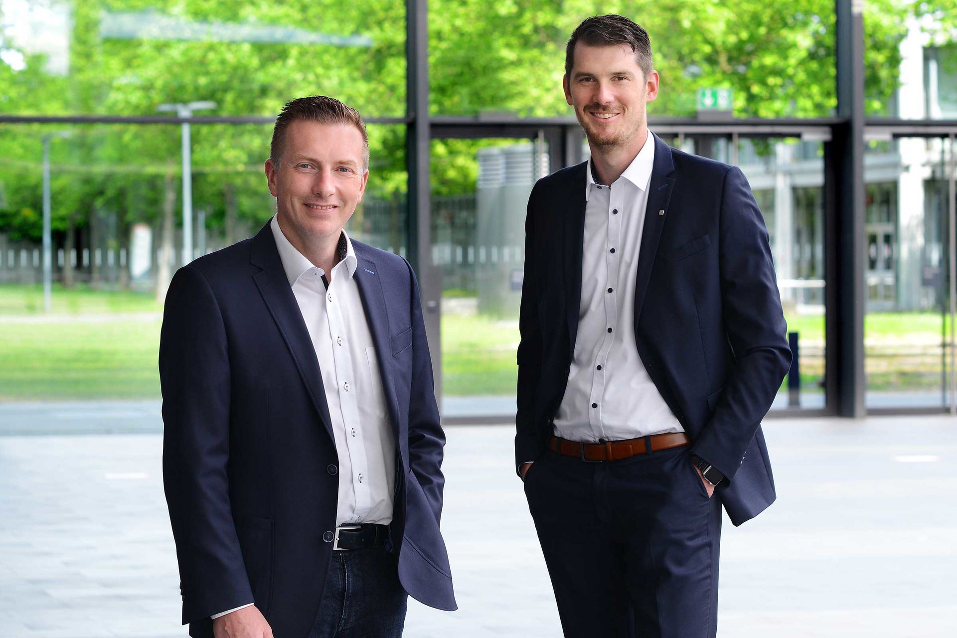 Christopher Boss (rechts) ist neuer Leiter der MedtecLIVE. Er übernimmt die Aufgabe von Alexander Stein (links).