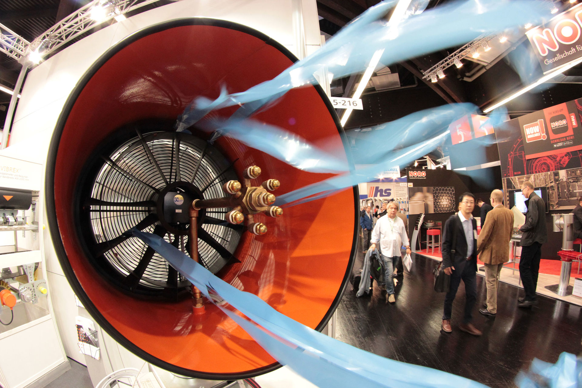 Verfahrenskomponente, ausgestellt auf einem Stand der POWTECH 2016