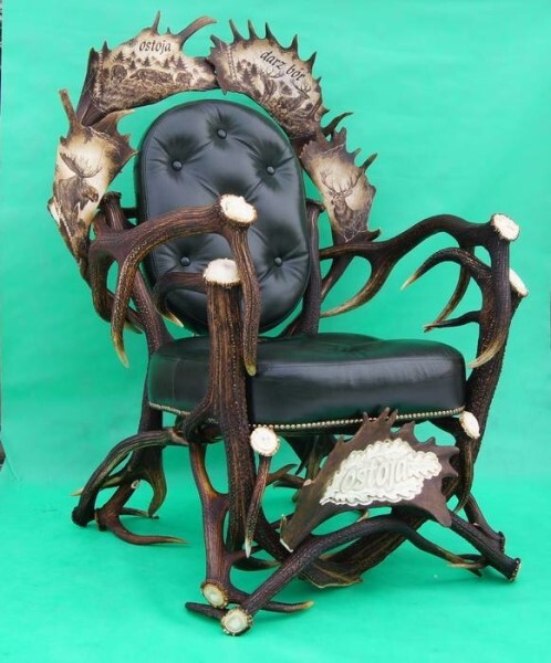 LOGO_deer antler armchair