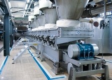 LOGO_RRU and RRO Natural-frequency Trough and Tube Conveyors