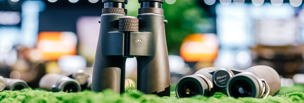 IWA Product range hunting accessories IWA Binoculars as hunting accessories